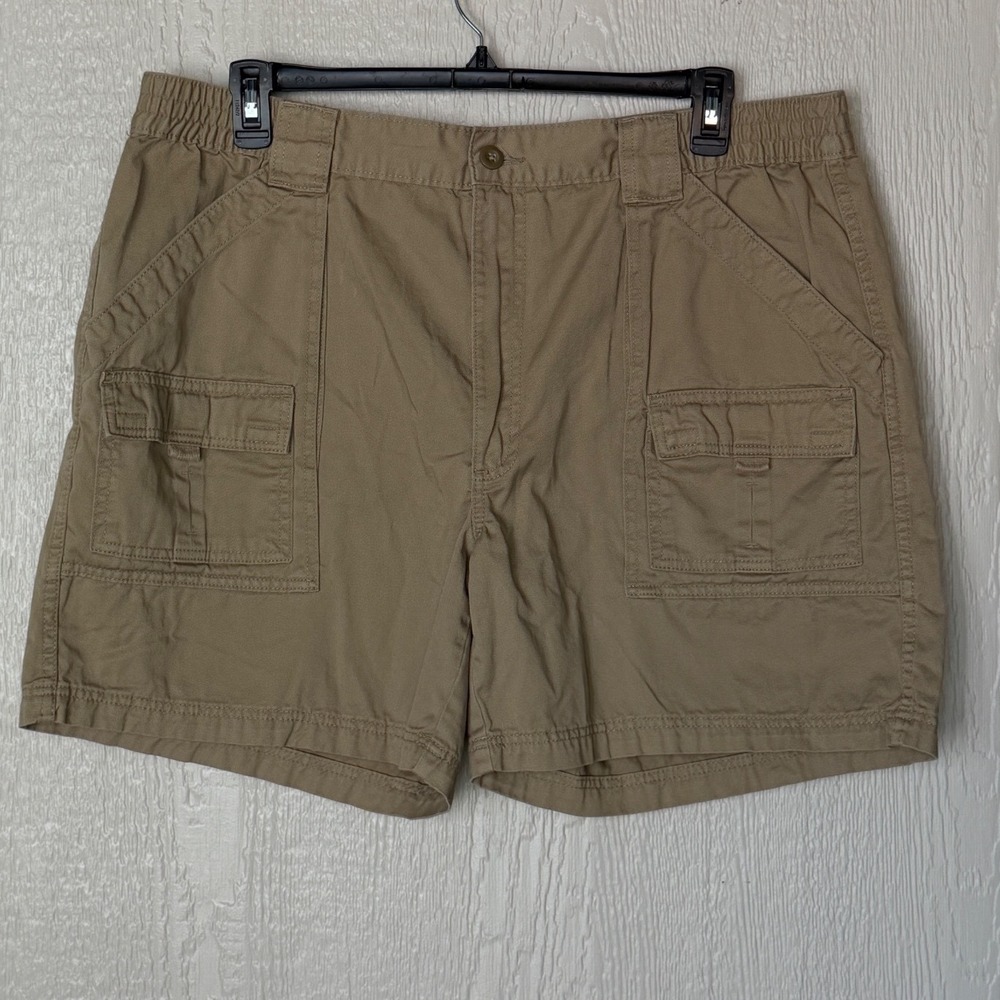 St Johns Bay Mens Khaki Cargo Shorts Size 42 Elastic Waist Cotton Tan Utility